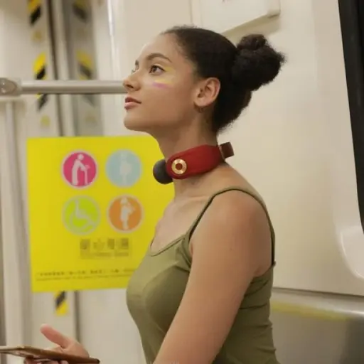 Портативний масажер для шиї SKG SMART NECK MASSAGER - фото 3