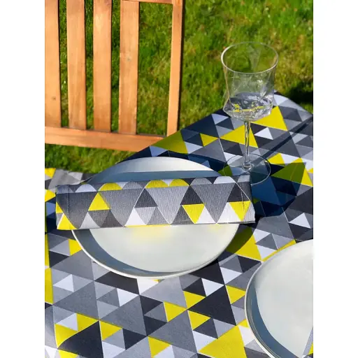 Серветки водовідштовхуючі 30х40 см 4 шт. Принт Графіка