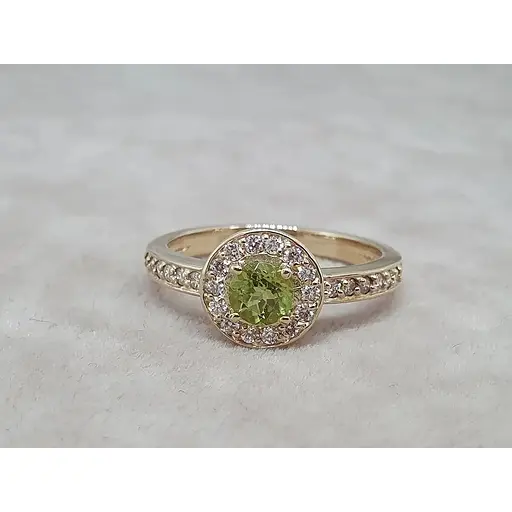 Золотое кольцо с бриллиантами и хризолитом. 11052/2 18 - фото 4