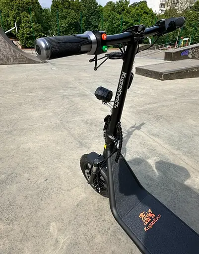 Электросамокат KUGOO Kirin C1+ Plus 18Ah 2025 года с сиденьем и корзиной - фото 7