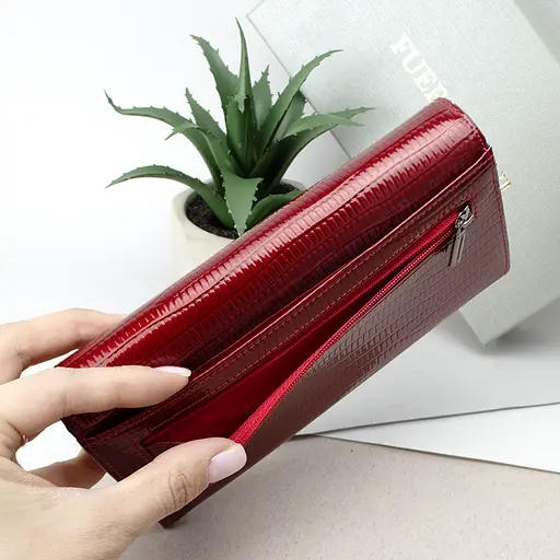 Гаманець жіночий лаковий Fuerdanni 16601 червоний на магніті - фото 2