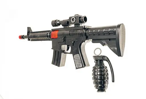 Игрушечный автомат-трещотка "M16" с гранатой Golden Gun 803 - фото 3