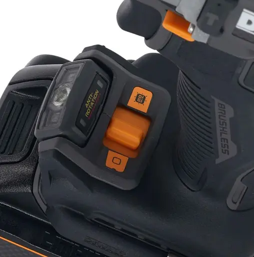 Шуруповерт набор из двух аккумуляторных инструментов DeWalt McLaren F1 Team Limited Edition DCK200MM2T - фото 10