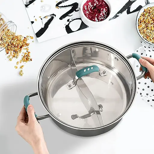 Силиконовые накладки прихватки для горячих ручек кастрюли и сковороды (набор из 2 шт.), Kitchen Master Зелёный 87266 - фото 10