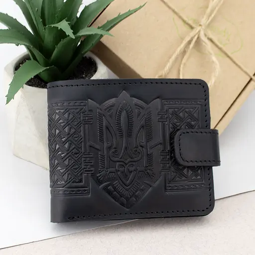 Кожаный кошелек мужской Handycover HC0041 черный с гербом Украины - фото 1