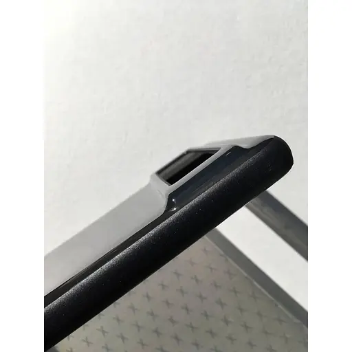 Оригинальный противоударный силиконовый чехол Tech21 Evo Check для Google Pixel 6a (6.1") Black (T21-9488) - фото 10
