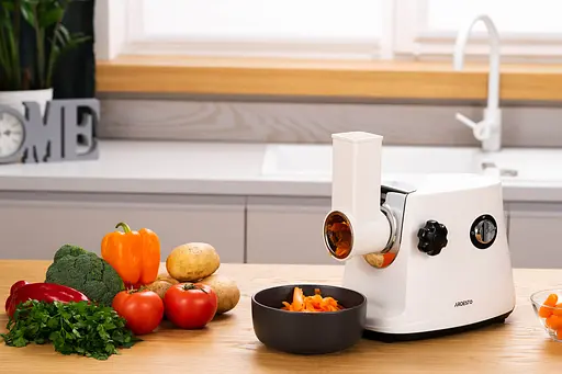 ARDESTO Мясорубка, 1600Вт, продук.-1.6кг/мин, 3 решетки + для ковб., кеббе, 3 терки, пластик, бело-серебристый - фото 7