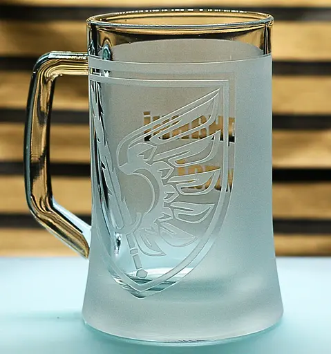 Подарунковий пивний kелих з гравіюванням 660 мл напису лого шеврона 79-ї окремої десантно-штурмової бригади - фото 3