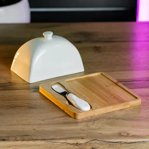 Масленка Yiwu фарфоровая 15х15х9 см с ножом и бамбуковой подставкой HP1255 - фото 7