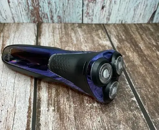 Електробритва роторна VGR V-306 (Водонепроникна, 3D-головки, LCD-дисплей, з тримером) - фото 3