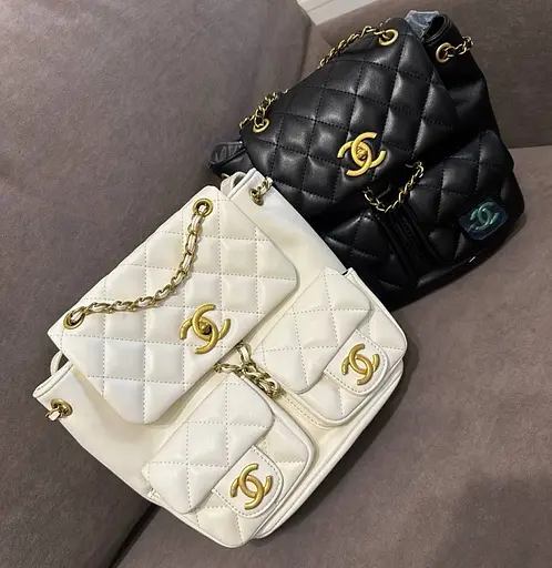 Жіночий рюкзак з кишеньками (Чорний) - фото 4