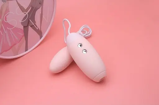 Вакуумный стимулятор с виброяйцом 2 в 1 KissToy Miss VV Pink SO3761 (95842) - фото 3