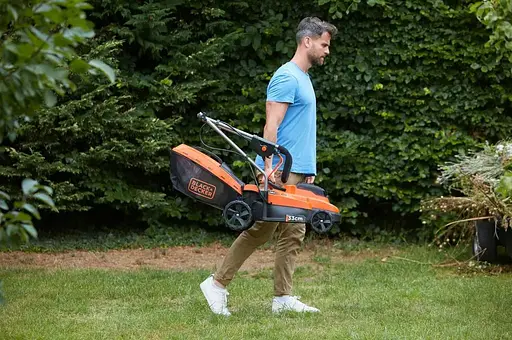 Газонокосарка акумуляторна Black+Decker BCMW33184L2 - фото 12