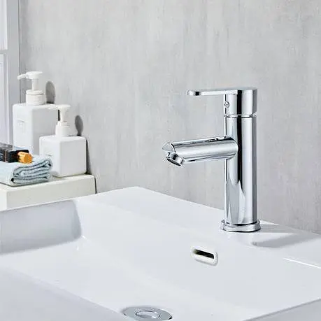 Смеситель для раковины Смеситель изготовлен из высококачественных материалов, а хромированная обработка придаст современный вид. - фото 4