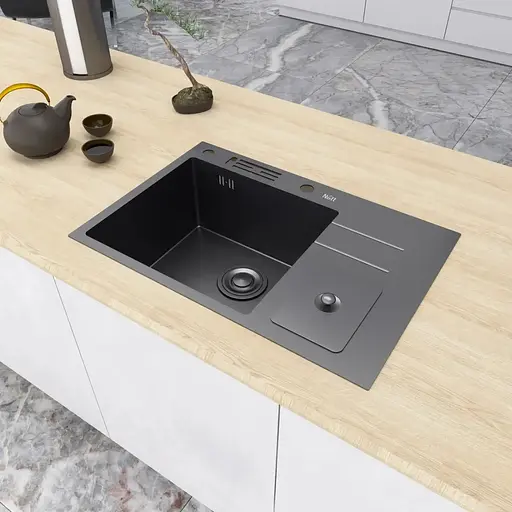 Чорна кухонна мийка Nett NBM-7047 з нержавійки з вбудованим смітником - фото 4