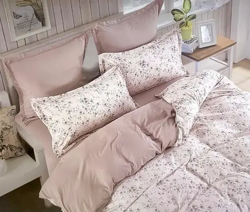 Постільна білизна сатин Laura-Grand 17 євро комплект з 4 наволочками Рожевий з визерунками - фото 1