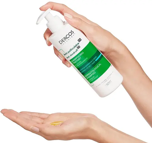 Набір Vichy Dercos: шамнунь проти лупи для жирного волосся та подразненої шкіри голови 390 мл + шампунь посиленої дії проти лупи для нормального, жирного волосся та подразненої шкіри голови 390 мл - фото 4