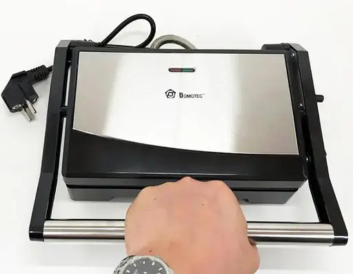 Гриль контактный прижимной Domotec MS 7708 домашний 1000 Вт - фото 3