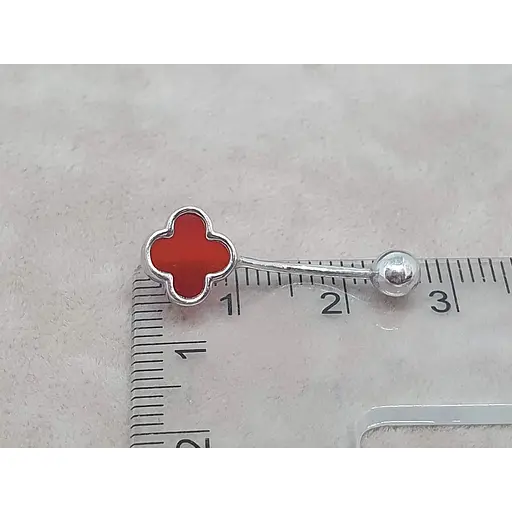 Серебряная серьга для пирсинга пупка Ирий Клевер с красным гранатом. 6026.4 - фото 4