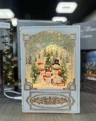 Новогодний ночник Xmas WDL-24023В музыкальный светильник с эффектом снежного вихря от батареек Золотой - фото 2