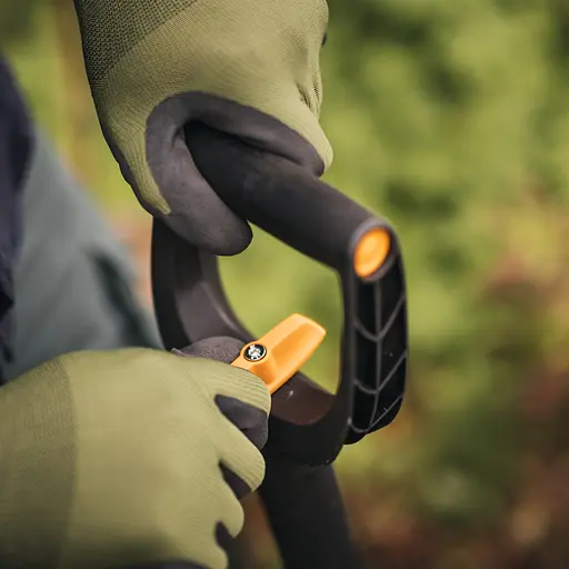 Лопата совковая универсальная телескопическая Fiskars Xact™ 121-140 см (1066734) - фото 5
