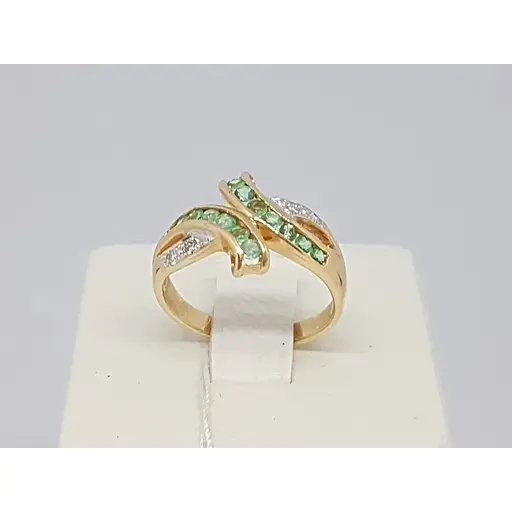 Золотое кольцо Центрумикс трейд с бриллиантами и изумрудом. RE6116K 17 - фото 3