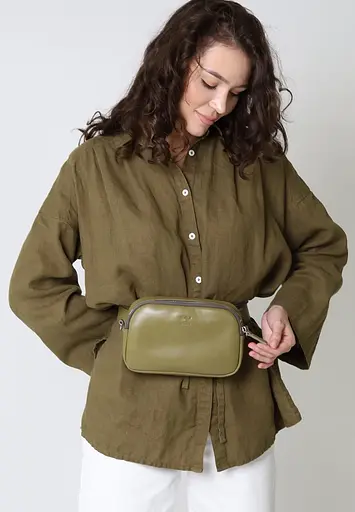 Женская кожаная сумка поясная/кроссбоди Holly оливковая - фото 2