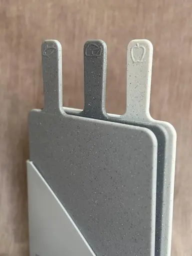 Набір обробних дощок Maestro MR-1789G пластиковий на підставці 3 шт. - фото 3