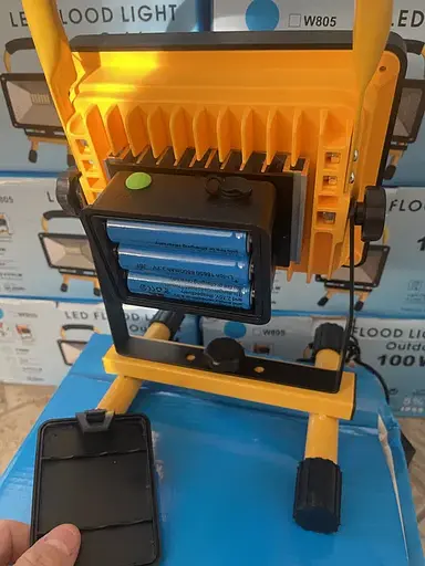 Кемпінговий ліхтар прожектор W805 Led 18650 100W - фото 6