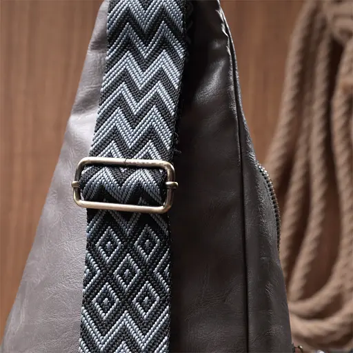 Женская сумка Vintage из экокожи с акцентом на текстильную лямку 18х33х10 см sum0026969 - фото 10