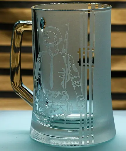 Пивний келих 660 мл PUBG з гравіюванням подарунок для геймера фаната ПАБГ ігровий кухоль для пива - фото 3