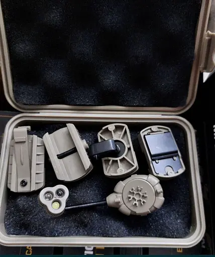 Тактический фонарь на шлем Night Evolution (белый + красный + ИК свет) Койот - фото 3