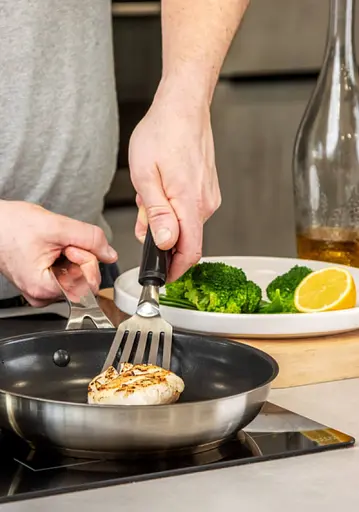 Лопатка с прорезями KitchenAid Classic 31.8 см черный (KCG024OHOBE) - фото 6