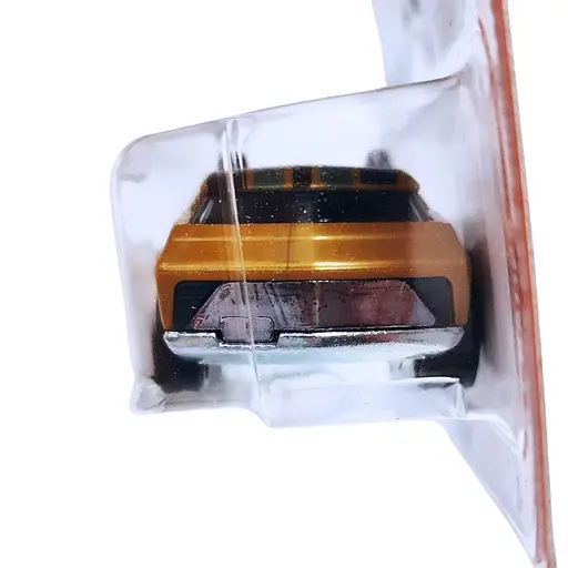 Базовая машинка Hot Wheels Track Champs Champions Des Circuits Twin Dorado желтая (5785) HYW49-N522 - фото 3