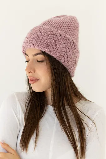 Женская вязаная шапка Ангора Ажур с флисовой подкладкой 60% ангора Пудрово розовый - фото 3