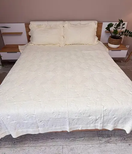 Набір вафельне покривало + 2 наволочки 200x230 см - комплект у подарунковій сумці Айворі - фото 1