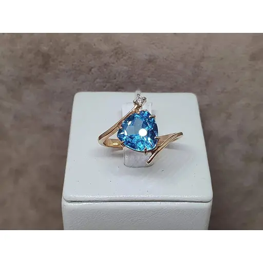 Золоте кільце Гаразд з діамантами і топазом. 3022221 18,5 - фото 5