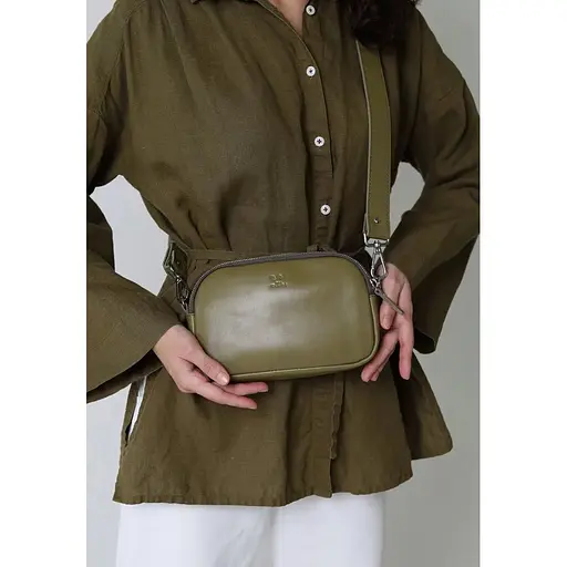Женская кожаная сумка поясная/кроссбоди Holly оливковая - фото 1