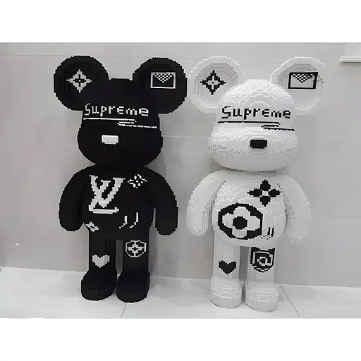 Конструктор Magic Blocks Медведь Bearbrick белый на 16789 деталей (9978) - фото 3