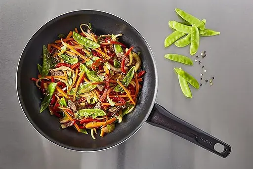 Сковорода Tefal Resist Intense 20 см (D52202), с титановым антипригарным покрытием - фото 2