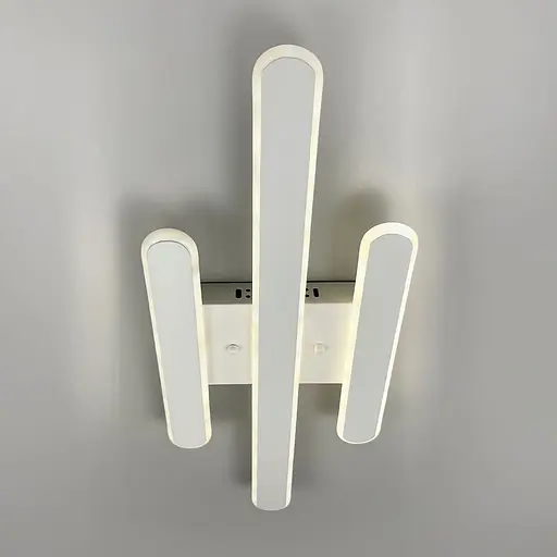 Стельова LED люстра в білому корпусі 62х25х6 см | Line F | Арт. 6203-3 WT - фото 4