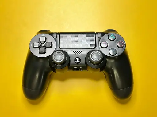 Ігрова консоль Sony PlayStation 4 Pro 1TB Jet Black CUH-7216B (4297) Б/У [147265] - фото 4