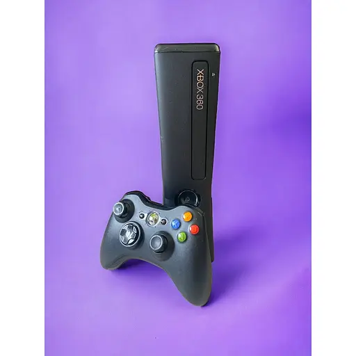 Игровая приставка Microsoft Xbox 360 Slim 500 GB +100 игр + 1 джойстик