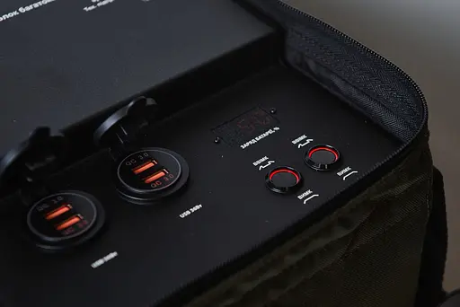 Багатоканальний блок живлення Charger Bandera Power-610 S (610000мАг 2253Вт·год) - фото 7