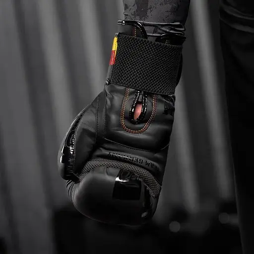 Перчатки боксерские Phantom Athletic Germany Black - 14 унций - фото 4