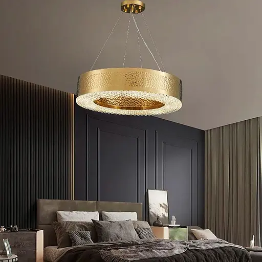 Неймовірна дизайнерська люстра у золотому каркасі із кришталиками Ø 80 см | Арт. D 7300-800 GD | Line F - фото 1