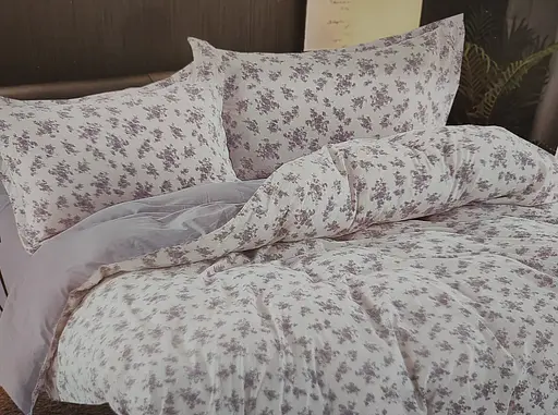 Постельное белье сатин Laura-Grand 24 евро комплект цветочный принт - фото 1