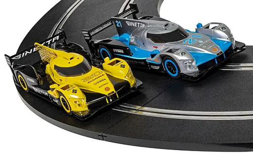 Набор гоночный трек Scalextric Ginetta Racers Set - EU Plug с автомобилями C1412P - фото 3