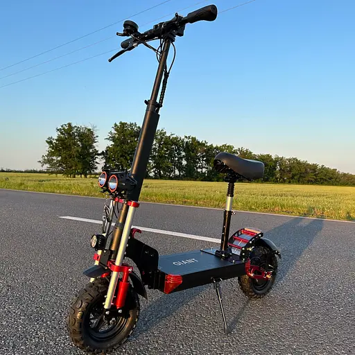 Электросамокат GIANT Outlander M11 1600W 52V 26Ah с сиденьем (модель 2025 года с усиленной АКБ ) - фото 2