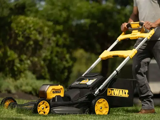 Газонокосарка акумуляторна DeWALT без АКБ та ЗП DCMWSP550N - фото 9